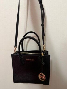 Mercer Medium Pebbled Leather Crossbody Bag